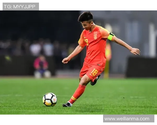 大连英博小胜浙江马莱莱打入制胜球陶强龙与弗兰克频频威胁对方防线